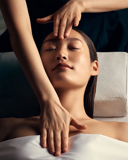 Ganhe Frete Grátis em compras acima de R$1.000 e massagem no SPA La Mer em todas as compras*.